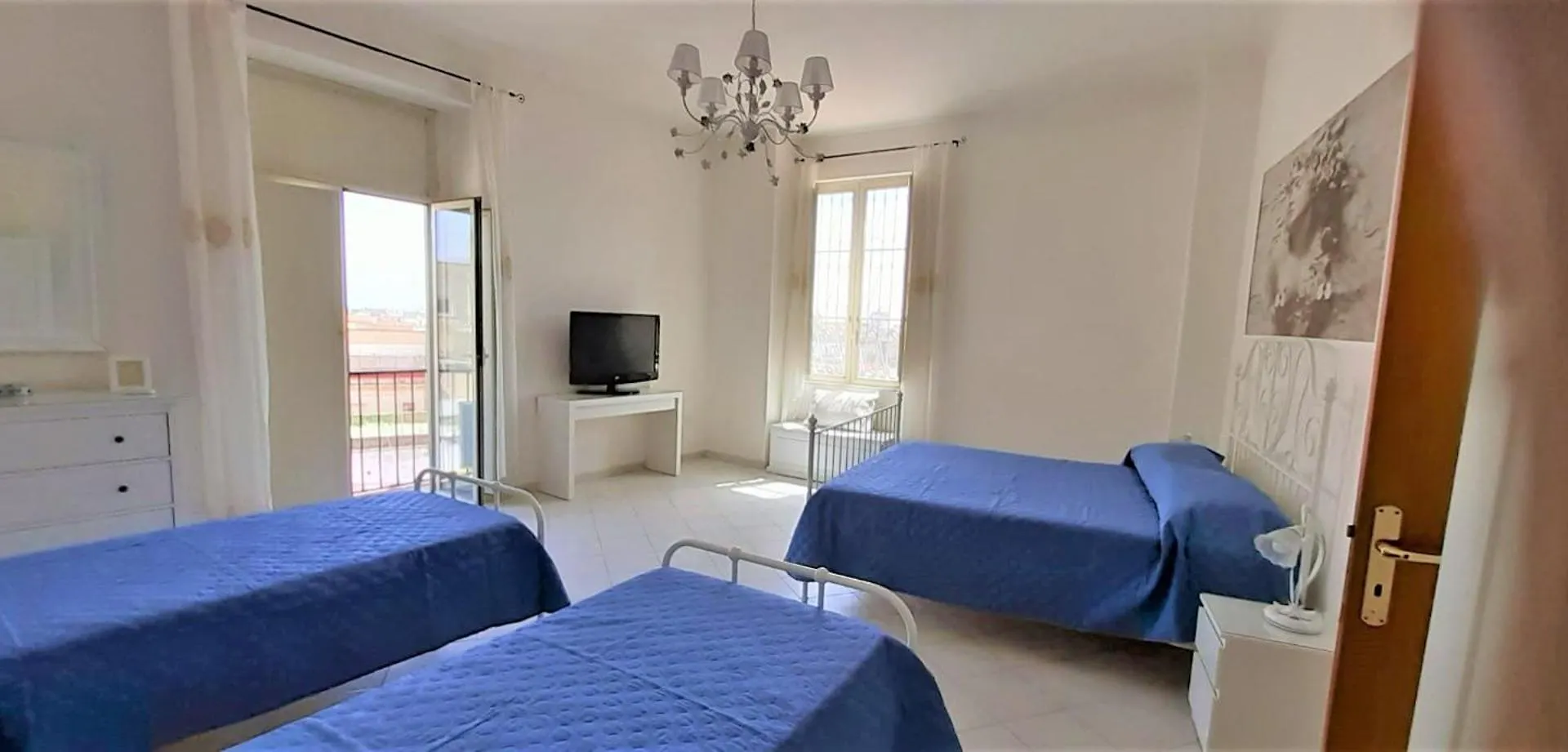 La Dimora Delle Divinita Villa Naples Italy