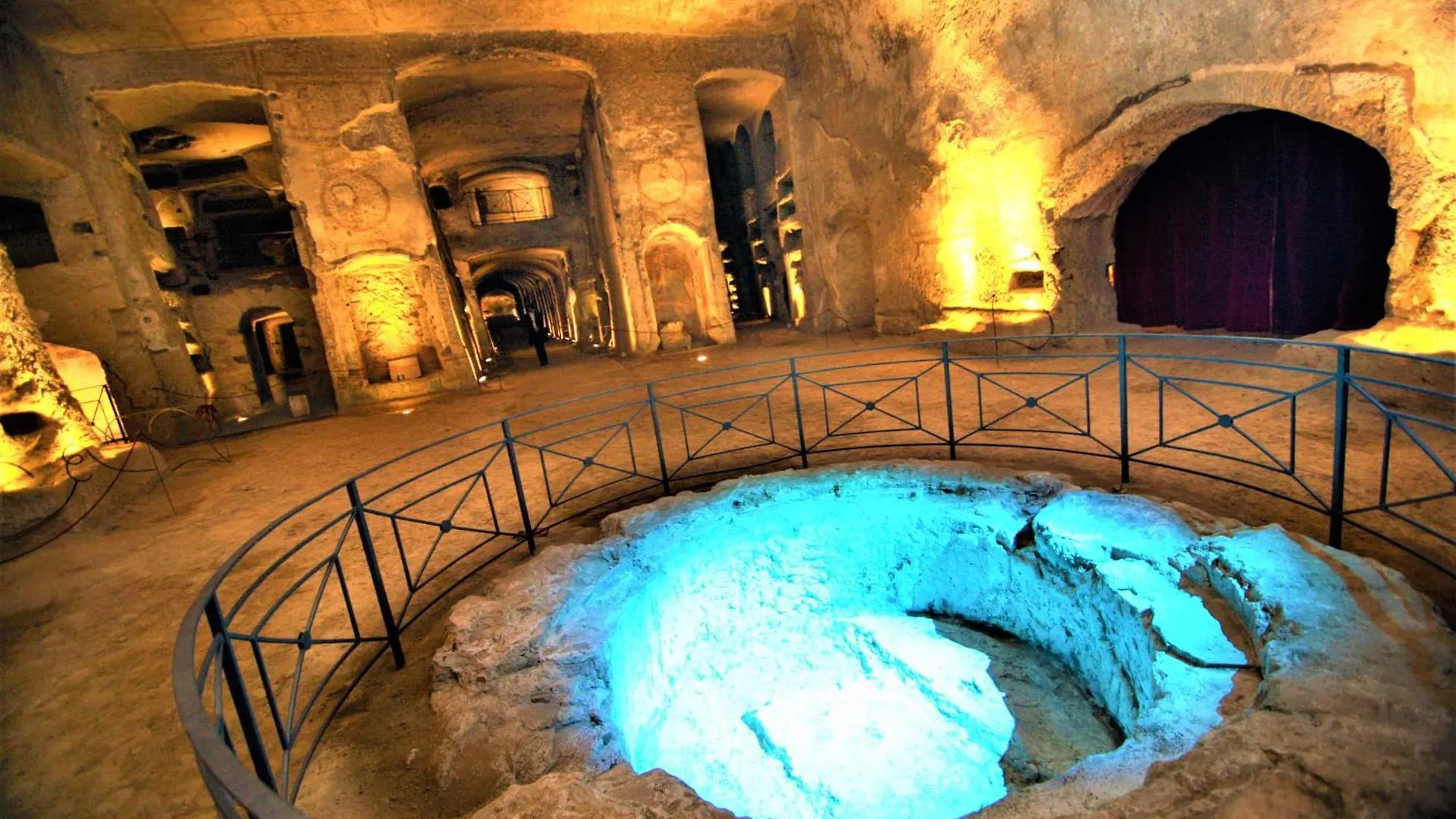 La Dimora Delle Divinita Villa Naples Italy
